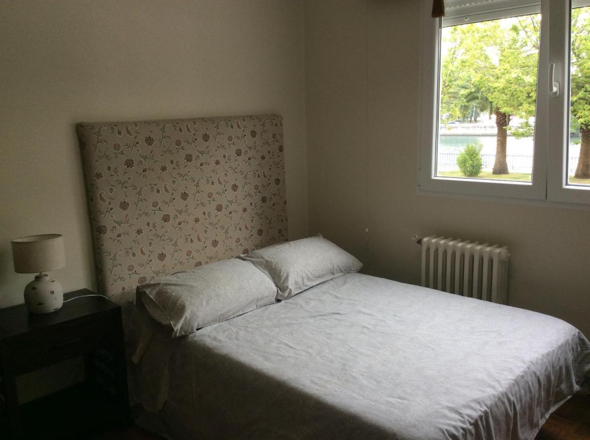 Hyp - La Ventana Al Rio Apartment Понтеведра Екстериор снимка